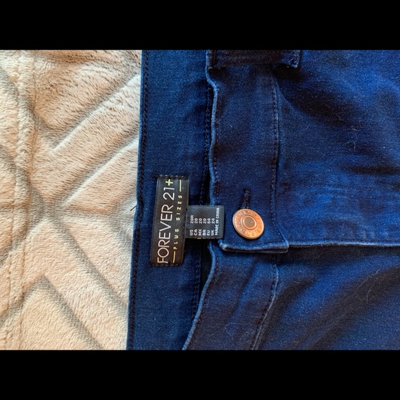 Forever 21 jeans - Picture 2 of 2